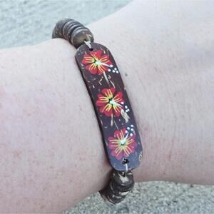 Hawaii Hand Painted Coconut Stretch Bracelet